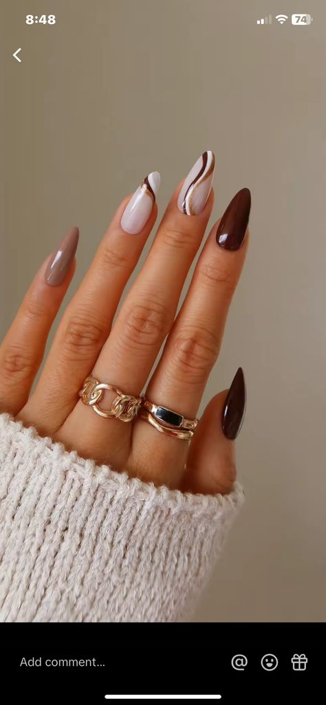 Nail Ideas Acrylic November, Fall Nail Designs Almond Shape Brown, Fall Oval Nail Ideas, Almond Acrylic Nails Brown, Oval Fall Nails Designs, November Nails Fall Almond, Simple Fall Nails Autumn Art Designs, Brown Nails Design Almond, Fall Oval Nails Design