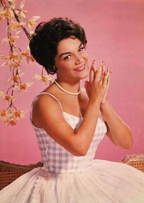 ClassicActorsOfHollywood on Twitter: "Connie Francis… " Wanda Jackson, Connie Stevens, Jean Arthur, Connie Francis, French Pop, Bobby Darin, France Gall, Classic Rock And Roll, People Of Interest