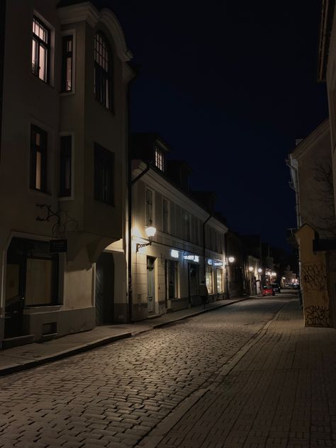 Tallinn Estonia Aesthetic, Tallinn Aesthetic, Estonia Aesthetic, Tallinn Estonia, City Vibe, Night Vibes, Fade Out, Northern Europe, Tallinn