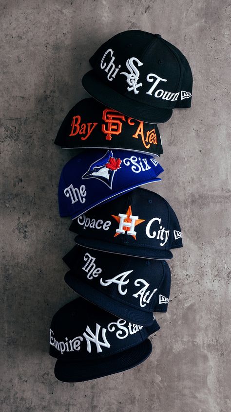 New Era Aesthetic, Hat Wallpaper, Stud Outfits, Custom Fitted Hats, Swag Hats, Streetwear Hats, Dope Hats, Hat Aesthetic, 59fifty Hats