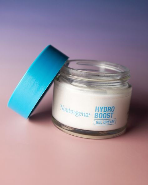 Neutrogena Hydro Boost - Gel Cream ☁️ messing around 🙃 love how these came out one of my all time favourites non-greasy yet so hydrating feels really good on my skin ✨ #neutrogena #neutrogenahydroboost #skincare #skincarephotography #skincarephotographer #skincareshoot #skincareaesthetic #ａｅｓｔｈｅｔｉｃ #ugcsouthafrica #ugccreator #skincaresouthafrica #ugcsouthafrica #ugcsouthafrican Hydro Boost, Neutrogena Hydro Boost, Gel Cream, My Skin, All Time, Skin Care, Cream, Skin, Quick Saves