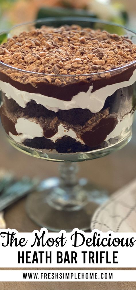 Heath Bar Pudding Dessert, Trifle Desserts Heath Bar, Heath Bar Truffle Dessert, Score Bar Trifle, Heath Trifle Desserts, Brownie Heath Bar Trifle, Chocolate Heath Bar Trifle, Brownie Trifle Recipes Heath Bars, Chocolate Triffle Recipes Easy