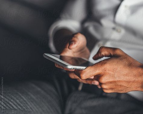 Hand Holding Phone, Hand Phone, Mens Photoshoot Poses, Hand Photography, Men Photoshoot, Male Hands, Business Portrait, Stylish Boys, Phone Photography