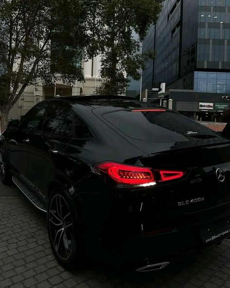 Black Car Aesthetics Mercedes, Mercedes Benz Gle Coupe Black, Black Gle Mercedes, Mercedes Glc Coupe Aesthetic, Gle 400 Mercedes Benz, Amg Gle 63 S Coupe Aesthetic, Mercedes Benz Amg Gle 63 Coupe Black, Mercedes Gle Aesthetic, Black Mercedes Aesthetic