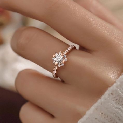 Simple Flower Engagement Ring, Moissanite Promise Ring, Rose Gold Promise Rings, Engagement Rings Delicate Silver, Unique Engagement Rings Flower, Sunflower Ring Engagement, Promise Rings For Her Simple, Simple Promise Rings For Her, Dainty Engagement Ring Gold