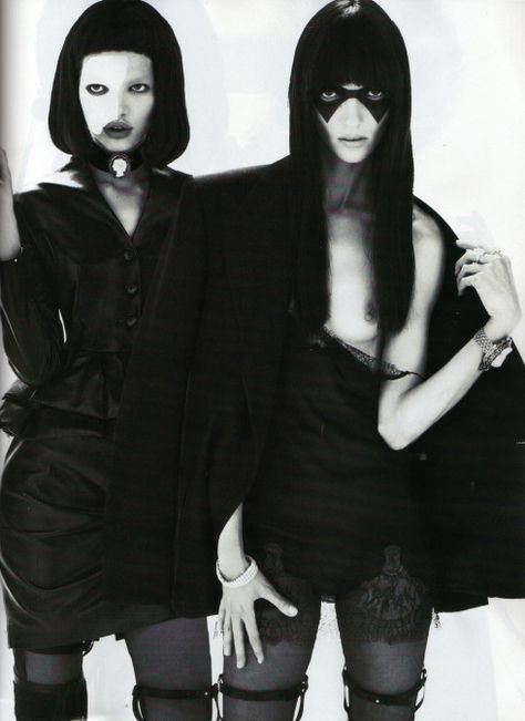 High Fashion Halloween Crystal Renn, Alas Marcus Piggott, Mert And Marcus, Daphne Groeneveld, Freja Beha Erichsen, Art Partner, Lara Stone, French Vogue, Carine Roitfeld