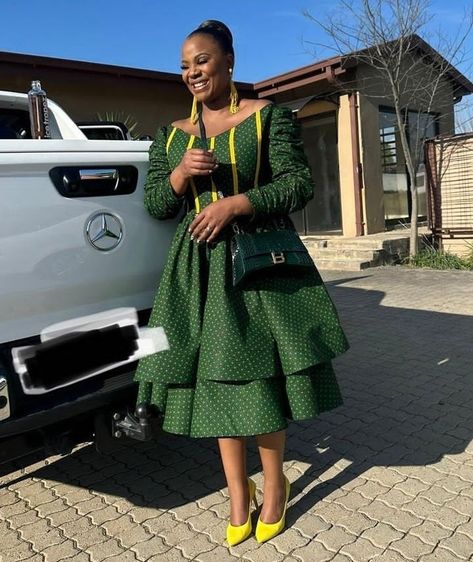 Setswana Traditional Attire For Women, Sotho Dresses, Setswana Traditional Attire, Shweshwe Outfits, Lobola Dresses, Pedi Dresses, Setswana Traditional Dresses, Pedi Traditional Attire, Sepedi Traditional Dresses