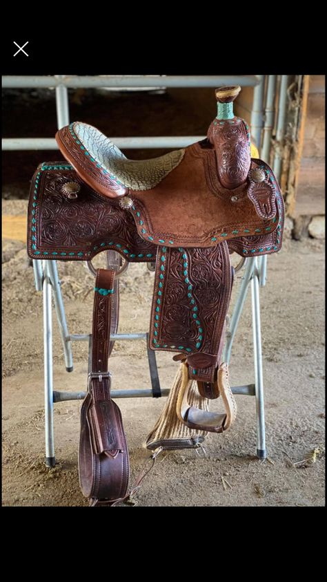 Rope Saddles, Western Horse Tack Turquoise, Barrel Racing Tack Rodeo, Bling Horse Tack, Roping Horse, Buckskin Horse, Barrel Racing Saddles, Roping Saddles, Western Horse Saddles