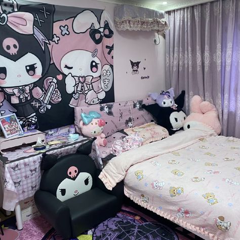 Kuromi Bedroom, Kuromi Room, My Melody And Kuromi, Melody And Kuromi, Royal Room, Hello Kitty Bedroom, Kawaii Room Decor, Cute Room Ideas, Room Redo