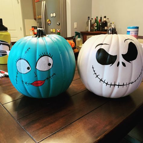 Painted Pumpkin Skeleton, Jack Skelton Pumpkin, Painted Pumpkins Couple Ideas, Halloween Pumpkins Paint, Jack And Sally Painted Pumpkins, Pumpkin Painting Ideas Matching, Painting Pumpkins Disney, Easy Pumpkins To Paint, Halloween Painting Pumpkins Ideas