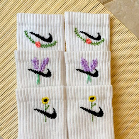 Embroidered Socks, Clothes Embroidery Diy, Kawaii Christmas, Embroidered Roses, Knee Highs, Nike Socks, Embroidery On Clothes, Cute Embroidery, 자수 디자인