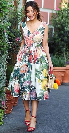 Vestido juvenil Summer Dress Ideas, Long Dress Casual, Western Dresses, Mode Inspiration, Dress Ideas, A Dress, Stylish Dresses, Dress Patterns, Pretty Dresses