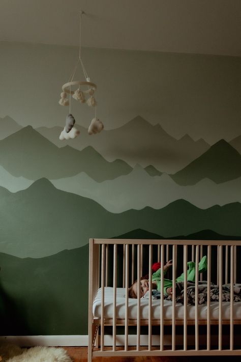 Outdoorsy Nursery, Neutral Woodland Nursery, Gender Neutral Woodland Nursery, Woodland Baby Room, Woodland Baby Nursery, Woodland Nursery Ideas, Gender Neutral Baby Nursery, Cute Gender, Mountain Mural