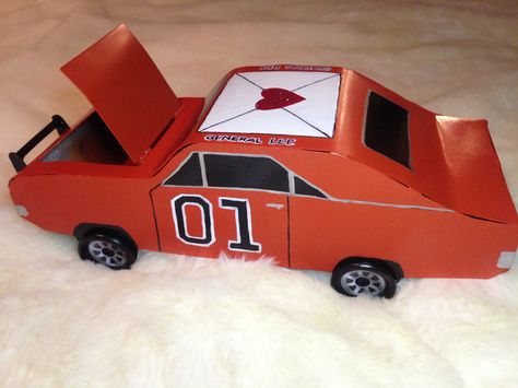 Motorcycle Valentine Box Ideas, Car Valentines Boxes, Race Car Valentines Boxes, Race Car Valentine Box Ideas, Car Valentine Box Ideas, Hot Wheels Valentine Box Ideas, Hot Wheel Valentine Box Ideas, Hot Wheels Valentine, Kids Valentine Boxes