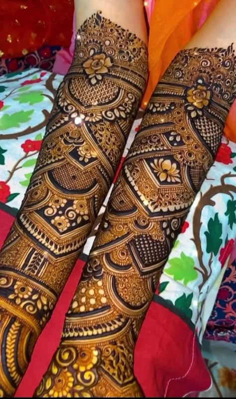 Bride Mehndi Design, 3d Mehndi, Bride Mehandi, Pakistani Henna, Dulhan Mehndi Design, Bride Mehndi, Leg Henna, Dubai Design, Full Mehndi