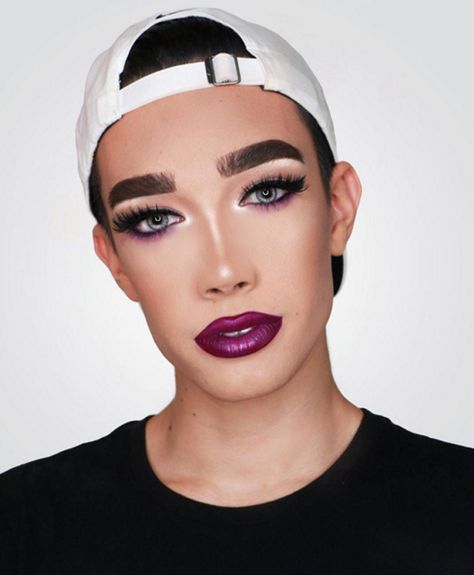 Male Makeup Artist, Extreme Make-up, 2016 Makeup Trends, Men Wearing Makeup, Patrick Starr, Coachella 2016, Makeup News, Male Makeup, Lip Paint