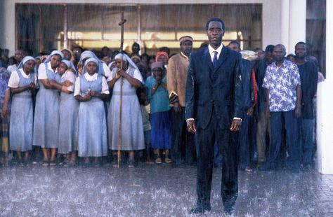 "Hotel Rwanda" movie still, 2004.  Don Cheadle as Paul Rusesabagina. Hotel Rwanda, Don Cheadle, Dancer In The Dark, New Line Cinema, The Best Movies, Film Studies, Best Movies, The Best Films, Columbia Pictures