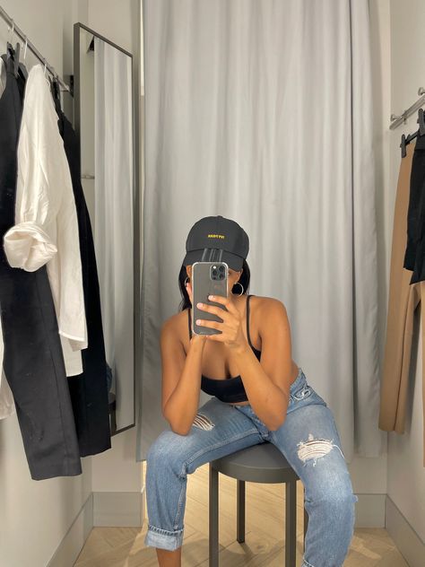 Distressed jeans
Casual wear
Street wear
Ivy park
Changing room
HM Dressing Room Pictures, Changing Room Photoshoot, Dressing Room Mirror Selfie, Dressing Room Photoshoot, Changing Room Mirror Selfie, Trial Room Selfies, Fitting Room Selfie, Dressing Room Selfie, Pose For Ig