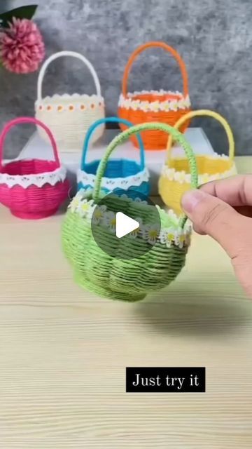 Korean Dance, Step Dance, Small Bathroom Ideas On A Budget, Table Diy, Easter Decorations Christian, Paper Towel Roll Crafts, Easter Decorations Diy Easy, Christmas Gift Basket, Decor Fashion