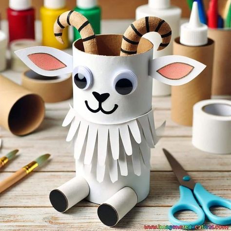 Animals Crafts, Toilet Roll Craft, Christmas Shopping List, Rainy Day Crafts, Boys And Girls Club, Toilet Paper Roll Crafts, Paper Roll Crafts, Cardboard Tubes, Paper Rolls