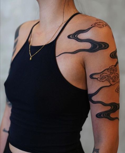 Tattoos For Black Skin, Arm Band Tattoo, Asian Tattoos, Black Ink Tattoos, Elegant Tattoos, Abstract Tattoo, Dope Tattoos, Simplistic Tattoos, Creative Tattoos