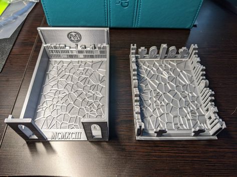 MTG Deck Box Library and Graveyard by drcameron - Thingiverse Mtg Deck Box 3d Print, Mtg Deck Box Diy, Deck Box Diy, Mtg Decks, Artemis Design, Board Games Diy, Rpg Ideas, Dnd Ideas, Games Diy