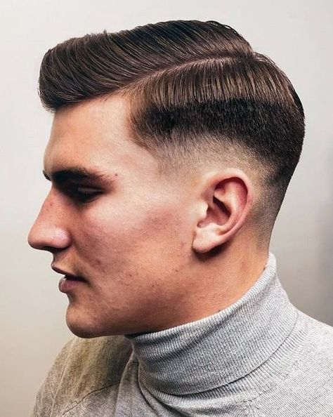 Side Part Skin Fade, Skin Fade Long On Top, Medium Skin Fade, Men Short Hair Fade, Side Part Haircut, Pompadour Haircut, Undercut Fade, Comb Over Haircut, 1940s Hairstyles