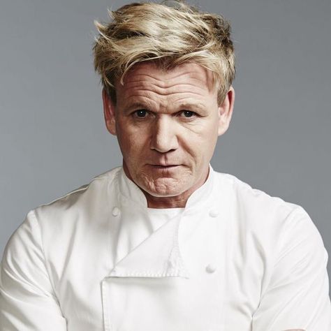 Gorden Ramsey, Pan Fried Scallops, Lamb Sauce, Fried Scallops, Resep Brownies, Chef Gordon, Richest Celebrities, Cooking Lessons, Cooking Basics