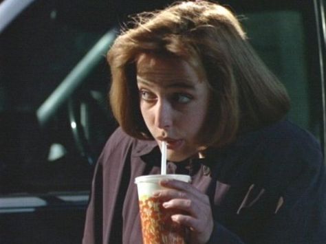 Dana Scully can judge you even while drinking through a straw.  Judgin and snackin all day long. Secret Government, Dana Scully, Top Secret, White Men, Aliens, Supernatural, Straw