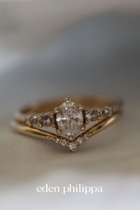 Fairy Like Engagement Rings, Indie Wedding Ring, Indie Engagement Ring, Fairytale Engagement Ring Vintage, Fairy Wedding Rings, Unique Engagement Rings Vintage Antiques, Fairytale Wedding Ring, Whimsical Wedding Ring, Fairy Engagement Ring