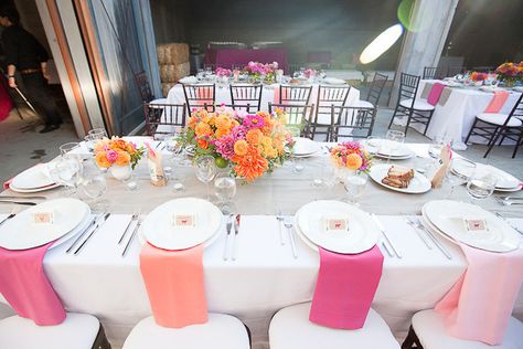 Gallery & Inspiration | Picture - 502439 - Style Me Pretty Orange Centerpieces, Burlap Runner, White Tablecloth, Pink Napkins, Scottsdale Wedding, Diy Event, Fancy Art, Pink Table, White Table Cloth