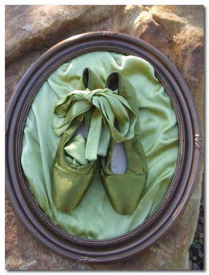 Victorian Ballet, Ghost Furniture, Green Ballet Shoes, Ballet Pointe, Ballet Pointe Shoes, Barbie Aesthetic, Vintage Ballet, Ballet Shoe, 1920s Vintage