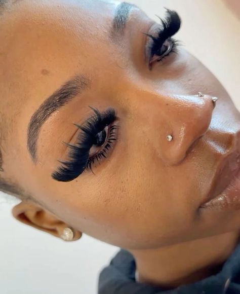 #follow #lashes #makeuplover #makeup #beautyblog #blogging #blogger #blog Lash Ideas, Lash Map, Natural Fake Eyelashes, Best Lash Extensions, Lashes Fake Eyelashes, Lashes Tutorial, Eyelash Technician, Eyelash Extensions Styles, Lash Extensions Styles