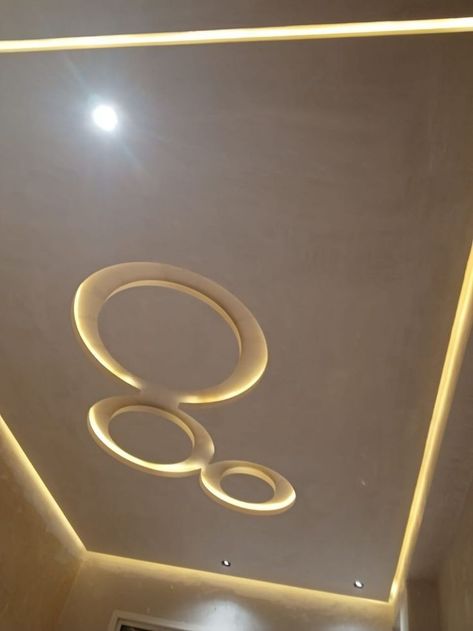 Flase Celling Design, Ceiling Painting Ideas, Lights Kitchen Ceiling, Ceiling Light Ideas, Ceiling Lights Kitchen, Bedroom Lighting Design, Tile Ceiling, Pop Design For Roof, Art Deco Borders