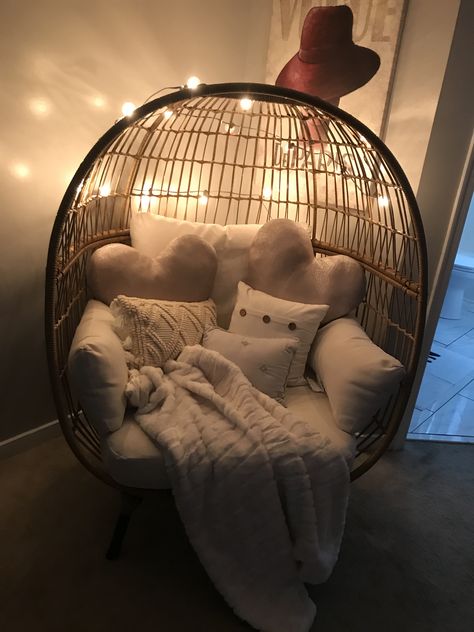 Egg chair in bedroom Egg Chair Bedroom Aesthetic, Aesthetic Chair For Bedroom, Egg Chair For Bedroom, Bedroom Chair Decor, Cute Egg Chairs Bedroom, Egg Chairs For Bedrooms, Egg Chair Cushion, Eggs Chair, Small Egg Chair Bedroom