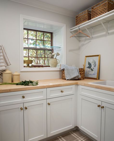 Folding clothes is a breeze in this laundry room! ⁠ ⁠ Butcher block countertops are made from solid wood, typically hardwoods like maple, oak, or walnut. This makes them incredibly durable and able to withstand the wear and tear of everyday laundry tasks. ⁠ ⁠ Paint @SherwinWilliams in “Modern White”⁠ Hardware @topknobs Mushroom Cabinet Knob in Honey Bronze⁠ Cabinets @durasupreme Shaker White Cabinetry   #laundryroominspo #homeideas #homeremodelideas #homeinspo #DIY #butcherblock #MarvistaDB Laundry Room Butcher Block, Block Countertops, House Laundry Room, White Hardware, Laundry Room Ideas, Wood Knobs, White Cabinetry, Butcher Block Countertops, Folding Clothes