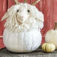 Goat Pumpkin Painting, Sheep Pumpkin Decorating, Animal Decorated Pumpkins, Sheep Pumpkin, Animal Themed Pumpkin Decorating, Farm Animal Pumpkins, Sherpa Pumpkins, Pumpkin Designs Painted, Angora Goats