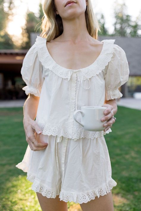 Romantic Aesthetic Outfit Summer, Cute Lounge Wear Aesthetic, Cute Summer Sets, Cottage Core Pajamas, Cottagecore Sleepwear, Plus Size Feminine Style, Cool Pajamas, Cute Matching Sets, Outfits For Warm Weather