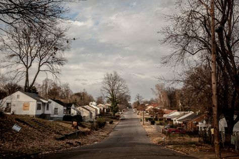 #Memphis #Old #Suburbs #Suburbia #Neighborhood #Trees #Autumn American Gothic Aesthetic, Abandoned Neighborhood, Florida Nostalgia, Rural Neighborhood, Old Neighborhood, Southern Florida, Trees Autumn, Whispering Pines, Save File