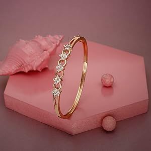 Rose gold looks very beautiful and is the latest trend-setter. Buy rose gold bracelets from Kalyan Jewellers and show-off your wrists. Gold Bangles Designs Latest, Latest Diamond Bracelet Designs, Diamond Bangles Designer Latest, Gold Bracelet Designs, Rose Gold Bracelets, Kalyan Jewellers, Diamond Bracelet Design, Bride Jewelry, Gold Bride Jewelry