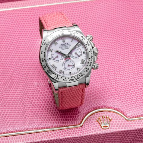 Pink Sand 🏖️ 

Rolex Daytona Cosmograph "Pink Beach" White Gold Pink Mother-of-Pearl Dial 

REF: #116519 Pink Beach, Pink Sand, Rolex Daytona, Mother Of Pearl, Rolex, White Gold, Pink, Gold, White