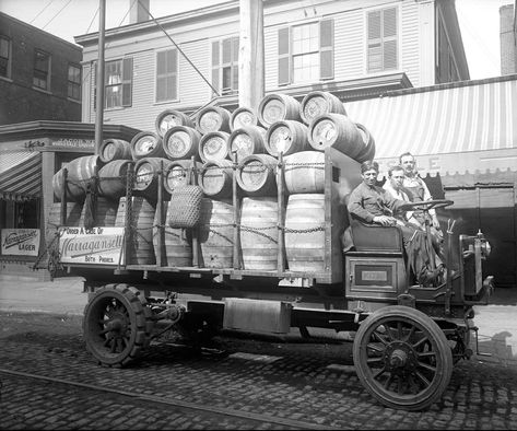 Roger Fay's beer truck loaded with casks, shown in 1912 Narragansett Beer, Delivery Truck, New Bedford, People Together, Privacy Screen, 16 9, Computer Monitor, Good People, Beer