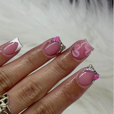 Medium Pink Acrylic Nails, Short Almond Shaped Nails Designs, Pink Gel Nails Ideas, Short Frenchies, Shorties Nails, Short Pink Nails, Overlay Nails, Cute Short Nails, Acrylic Toe Nails