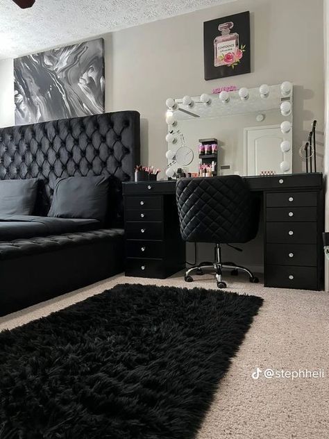 Black Room Decor, Girl Apartment Decor, Black Bedroom Decor, Decor Ideas Bedroom, Luxury Room Bedroom, Pink Bedroom Decor, Apartment Living Room Design, Dream Apartment Decor, Black Room