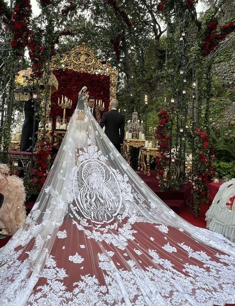 Orthodox Christianity Wedding, Romani Wedding Dress, Hispanic Wedding Dress, Kourtney Kardashian Wedding, Travis Barker And Kourtney Kardashian, Catholic Wedding Dresses, Wedding Lazo, Kardashian Wedding, Dream Marriage