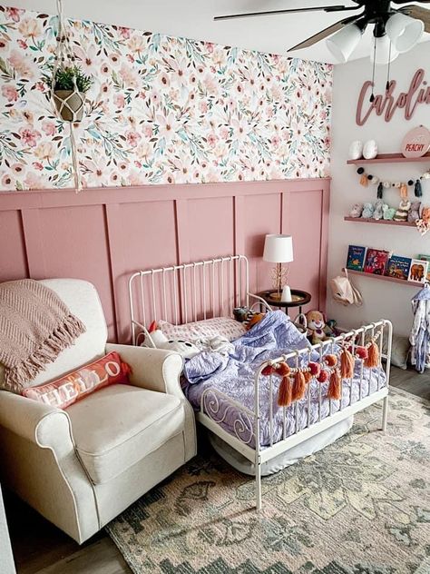 Room Decor Ideas Aesthetic, Aesthetics Room Decor, Lights Room, Decorations Lights, Bedroom Furniture Set, Decoration Aesthetic, Room Decor Aesthetic, Toddler Girl Room, Toddler Room Decor