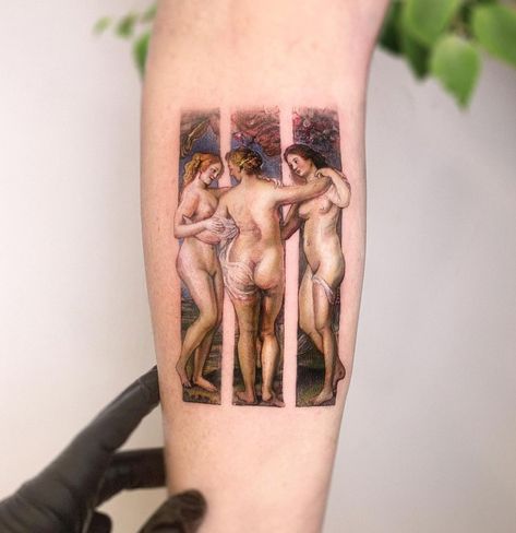 The Three Graces – Inspired by Rubens painting. Tattoo by Edit Paints, an artist at GIDA Tattoo in Tel Aviv, Israel. Grace Tattoos, Tattoos 2024, Tattoo Reference, The Three Graces, Tatuaje A Color, Painting Tattoo, Horror Tattoo, Modern Tattoos, Classic Tattoo