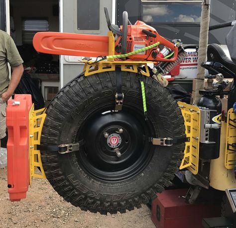 Decked Truck Bed, Truck Bed Slide, Rescue Equipment, Accessoires 4x4, Fj40 Landcruiser, Overland Gear, Jeep Camping, Overland Truck, Jeep Mods