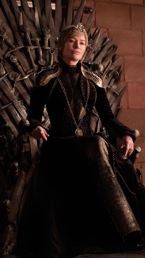 Got Lannister, Cercei Lannister, Game Of Thrones Cersei, Queen Cersei, Game Of Thrones Outfits, Got Costumes, Game Of Thrones Books, Lena Headey, Got Memes