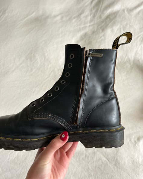 ⭐️ SOLD ⭐️ Zip up laceless Dr. Martens boots Size 7 $75 Comment “I want it” or dm me if you would like to buy these boots 🖤 Martens Boots, Dr Martens Boots, Dm Me, Mood Board, I Want, Zip Ups, Size 7, Boots